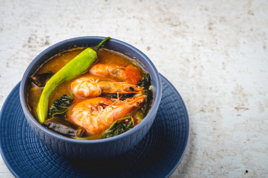 Best Filipino foods to try - sinigang
